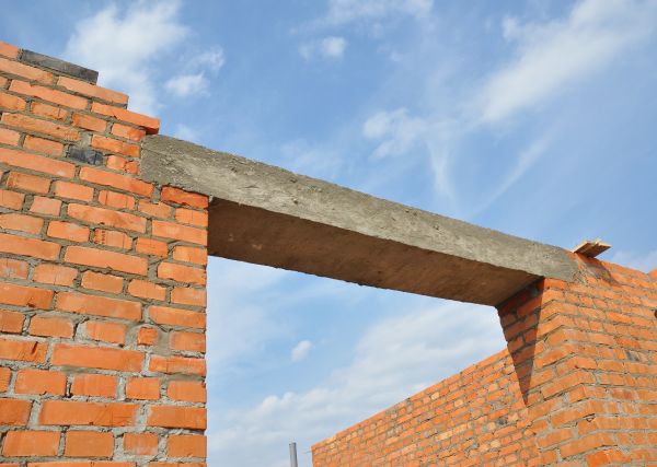 Lintel Installation in Riverton