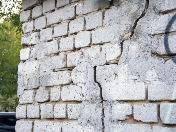 Cracked Brick Wall Repair in Riverton